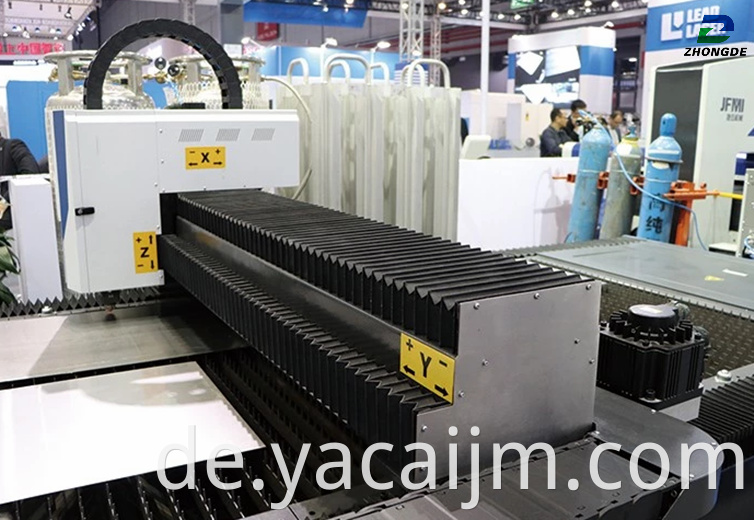 Hochwertige flexible PVC -Nylonakkordeon -Flachbilanzabdeckungen für CNC -Maschine